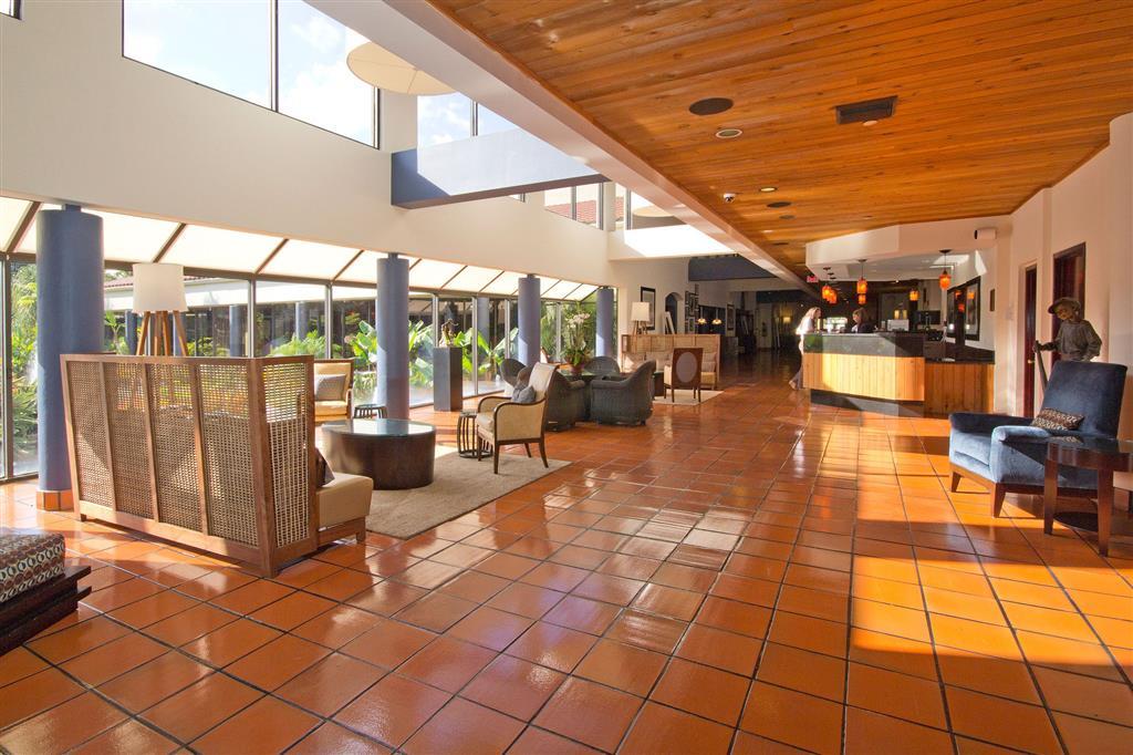 Miami Lakes Hotel Interior photo